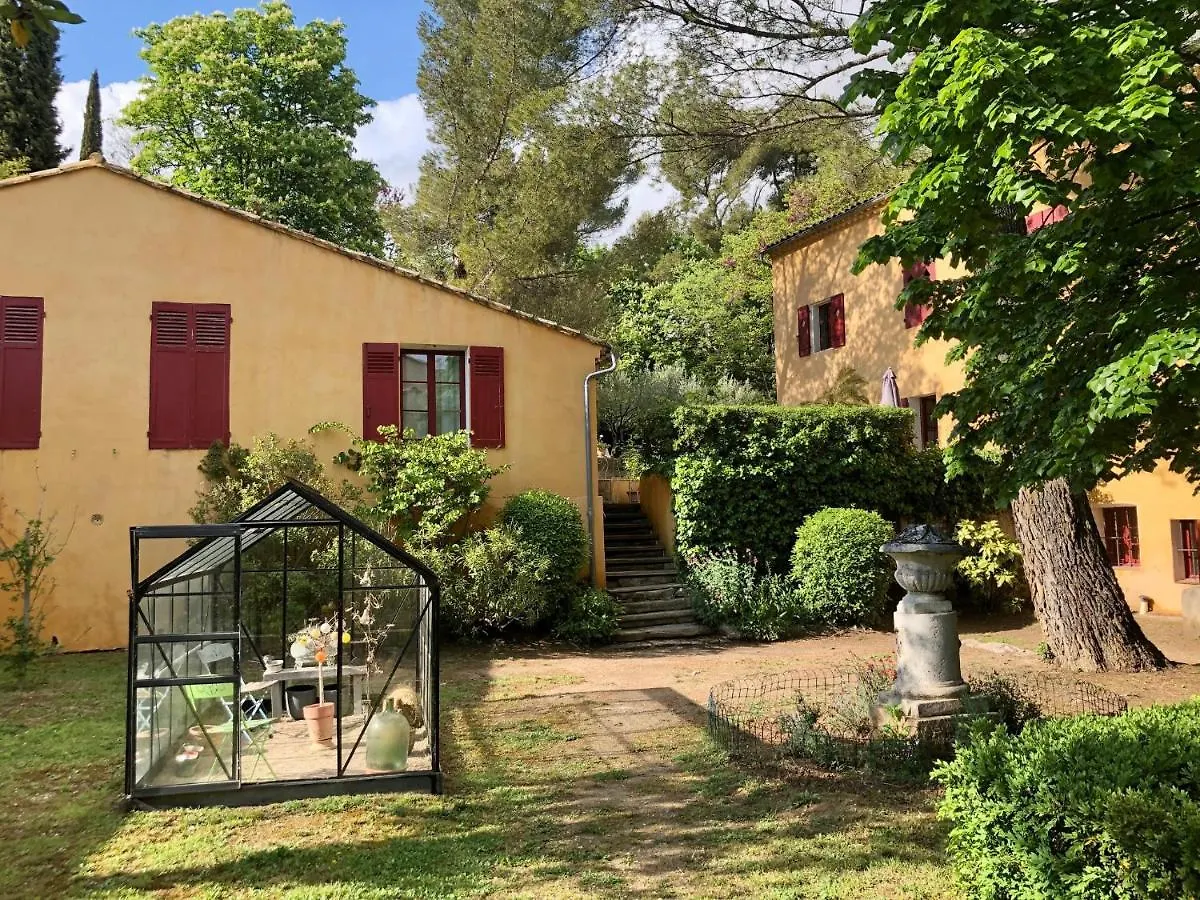 B&B Villa Roumanille Aix-en-Provence 3*,  França