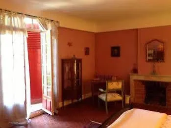 B&B Villa Roumanille Aix-en-Provence Alojamento de Acomodação e Pequeno-almoço