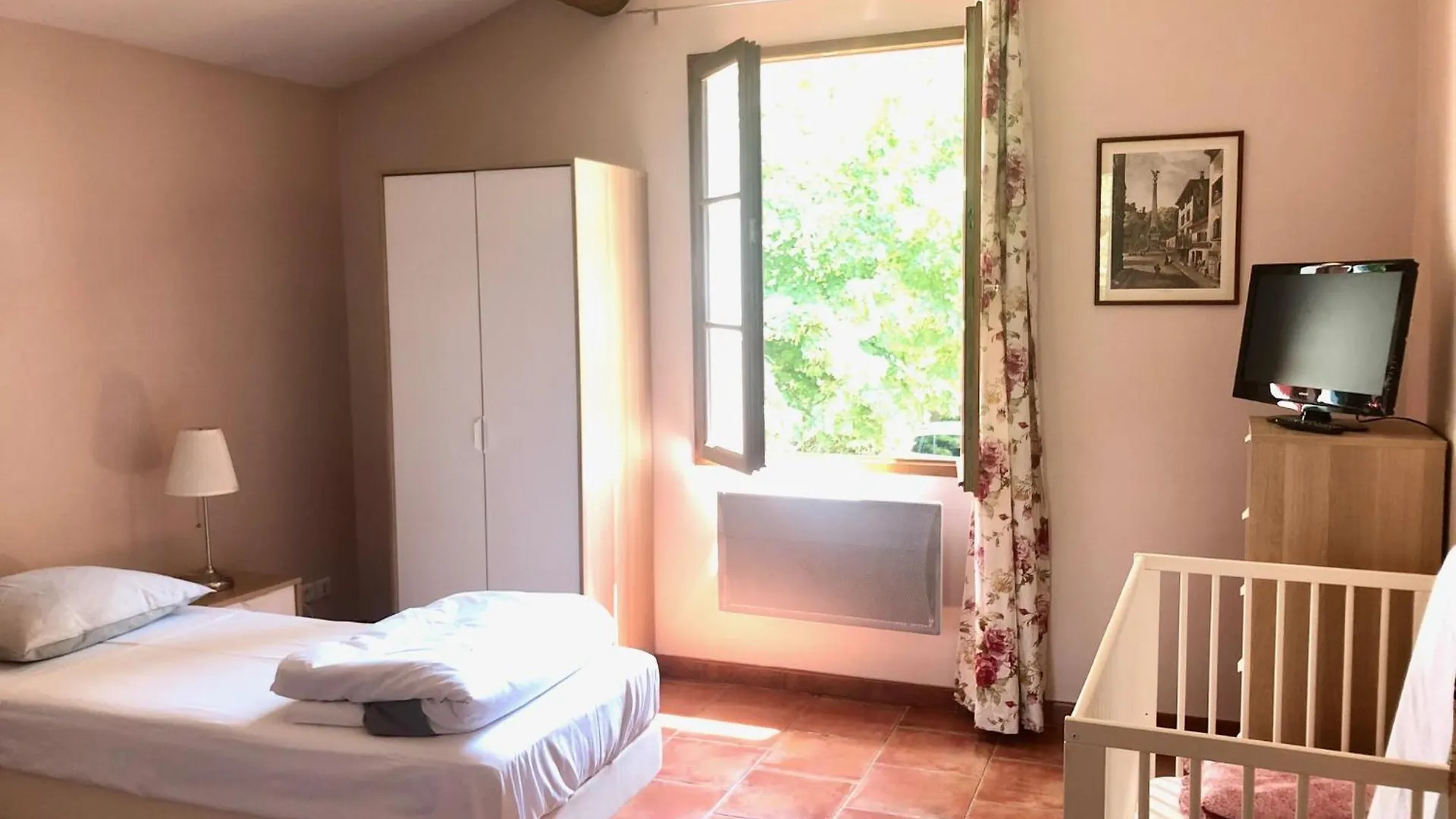 *** Oda ve Kahvaltı B&B Villa Roumanille Aix-en-Provence Fransa